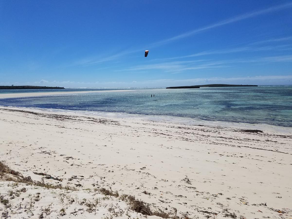 Kiteparadise-Madagascar Hotel Antsiranana Ngoại thất bức ảnh